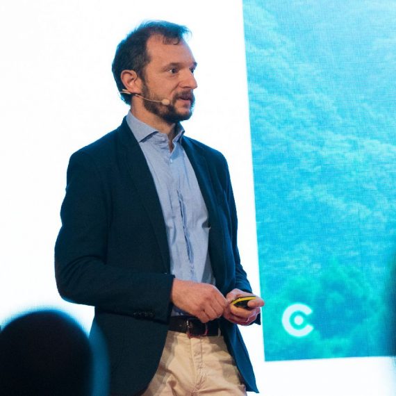 INTERVIEW WITH ALBERTO MARI